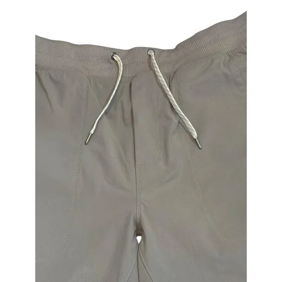 Vuori Meta Easy Shorts XL Gray NWOT MSRP$94 - Picture 8 of 14